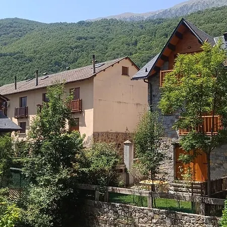 Apartmán En Villanova, Valle De Benasque *