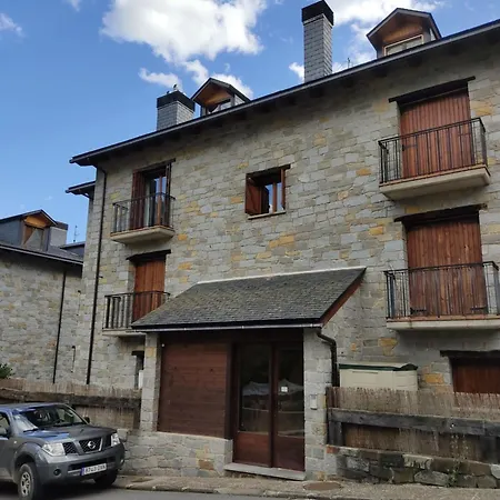 公寓 En Villanova, Valle De Benasque *